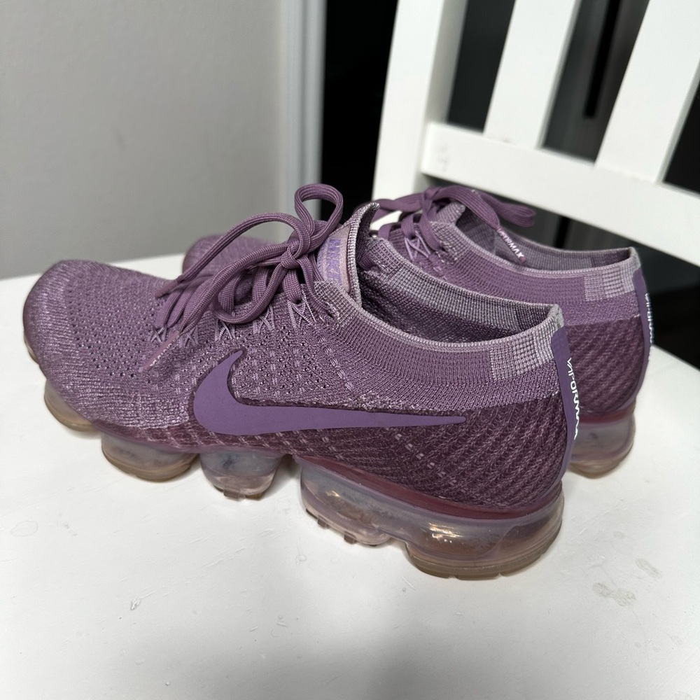 Purple Nike vapor max